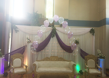 Backdrop with latex balloon arch